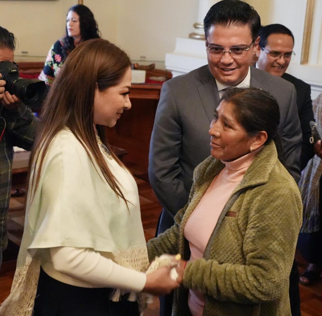 FOTO BOL. 136 1