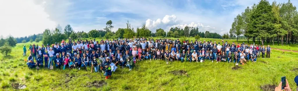 La Casa de la Dignidad y de las Libertades realizó la Jornada de Forestación 2022 en el Parque Alameda 2000 de Toluca.