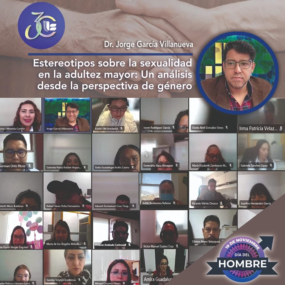 Cartel informativo digital con fondo en tonos beige y azul que presenta una videoconferencia titulada “Estereotipos sobre la sexualidad en la adultez mayor: Un análisis desde la perspectiva de género”.
